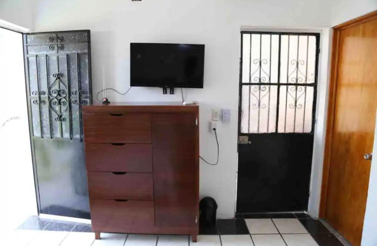 09 Independiente En Zona Romantica A Solo 3 Cuadras De La Playa Apartamento *